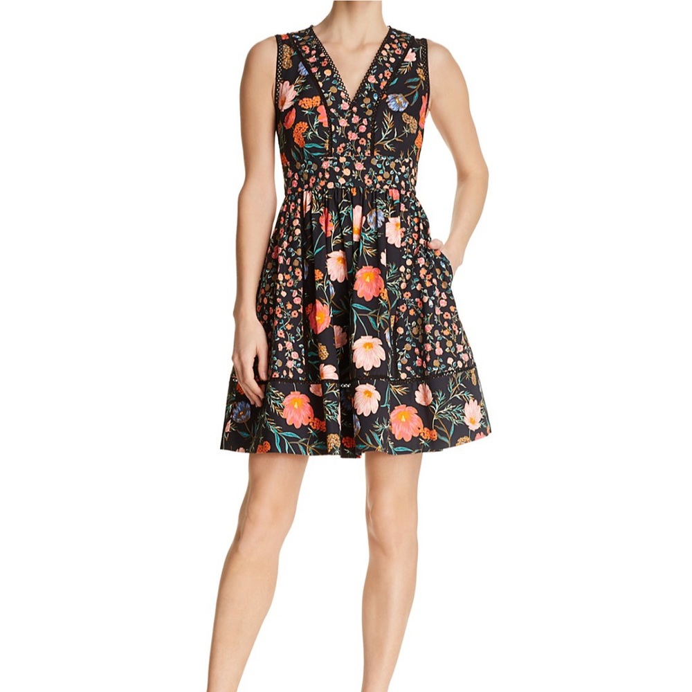 Kate Spade ♠️ mixed Blossom fit and flair Dress size 2 EUC